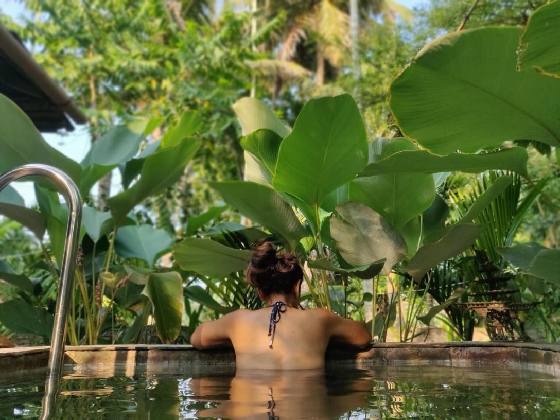Sunsets And Palm Trees Bed & Breakfast Alappuzha Bagian luar foto
